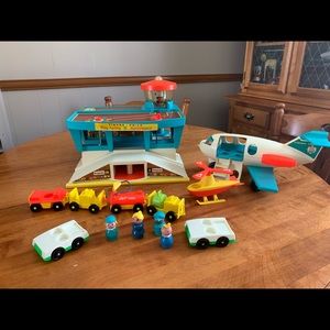 Vintage 1972 Fisher Price Airport